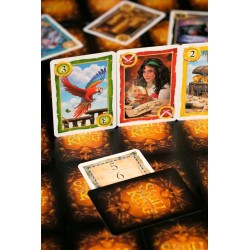 Skull King est un jeu de plis dans lequel vous pariez sur le nombre ex