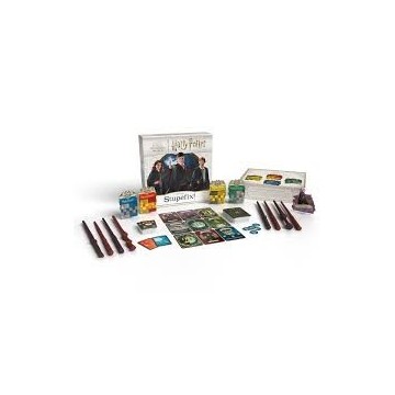 Ouvrez la boîte de Stupéfix!… Et devenez un élève de Poudlard. Dans ce jeu d’ambiance de Ludovic Maublanc, vous devrez gagner un