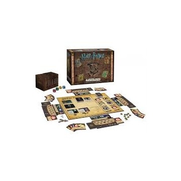 Revivez les aventures de Harry Potter, Hermione Granger, Ron Weasley et Neville Londubat ! Ce jeu de deckbuilding coopératif tra